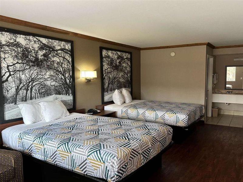 Motel 6 Atlanta Ga Atlanta Airport East מראה חיצוני תמונה